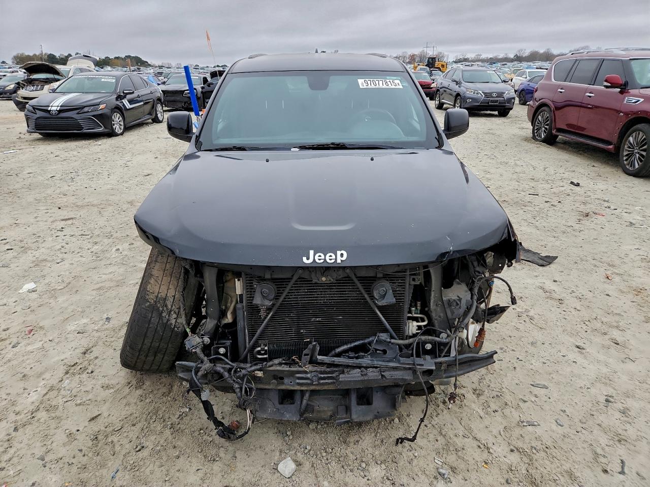 2014 JEEP GRAND CHEROKEE LAREDO photo 5