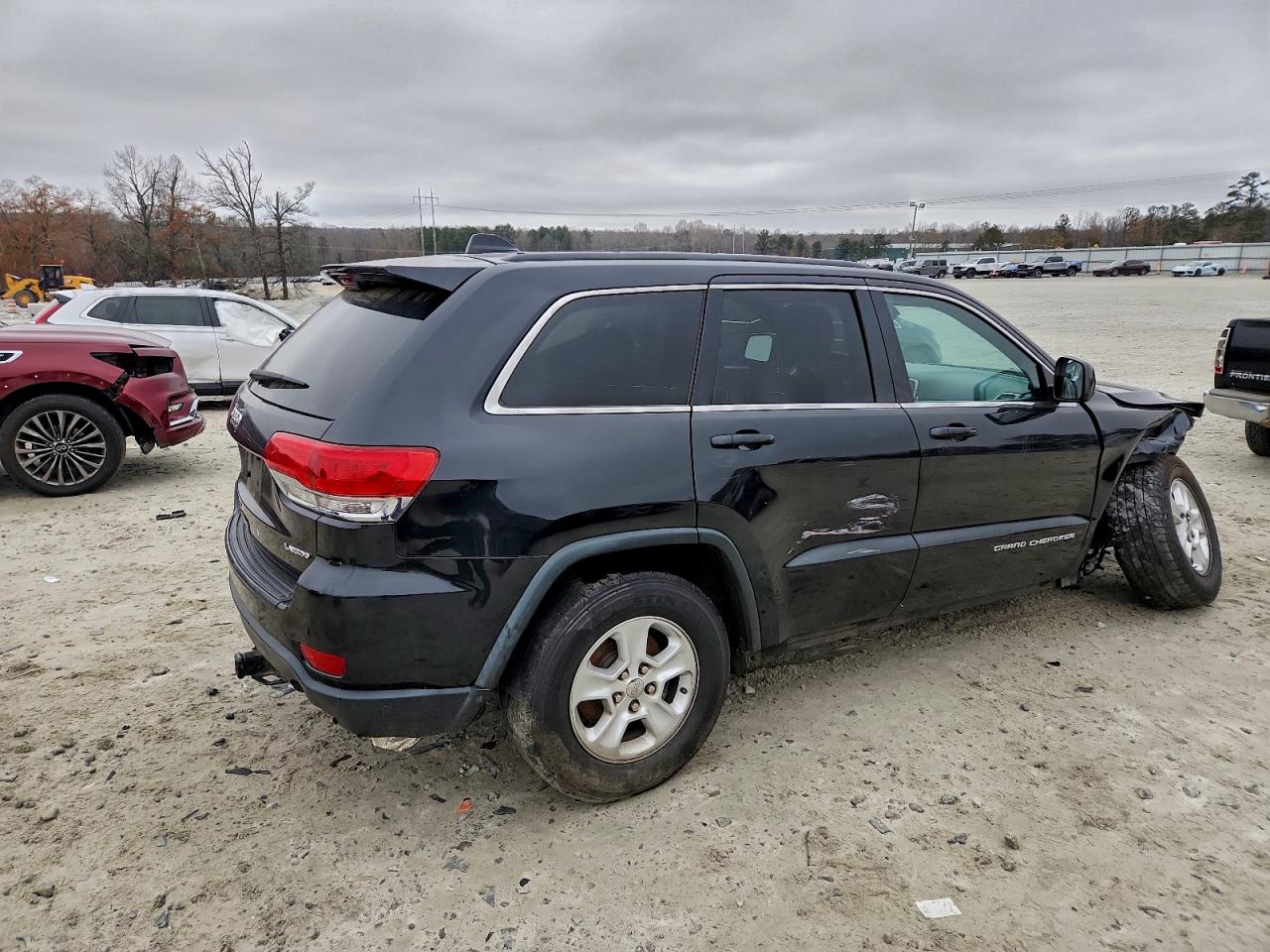 2014 JEEP GRAND CHEROKEE LAREDO photo 3
