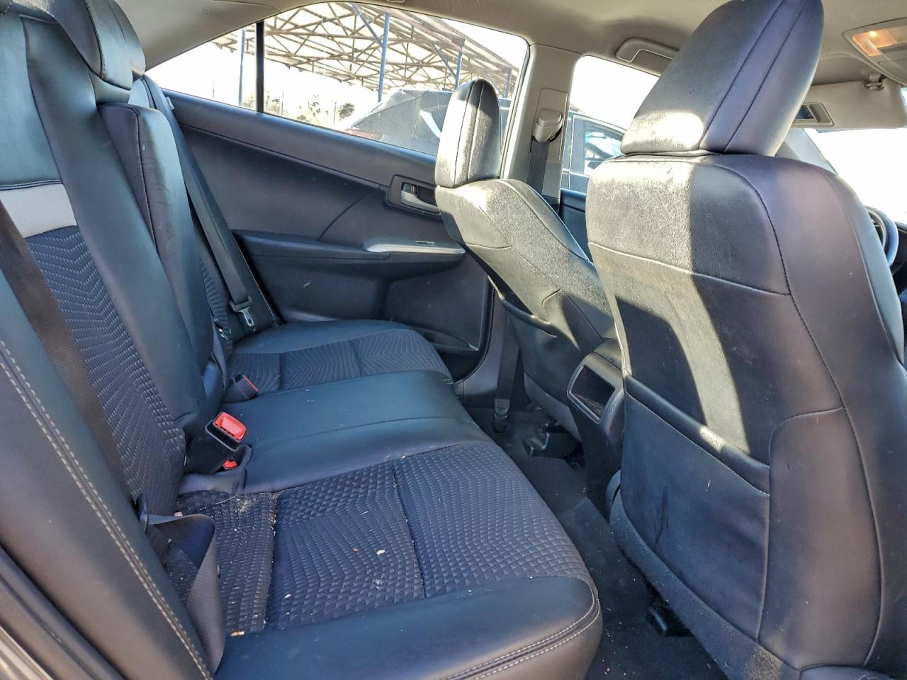 2012 TOYOTA CAMRY BASE photo 19