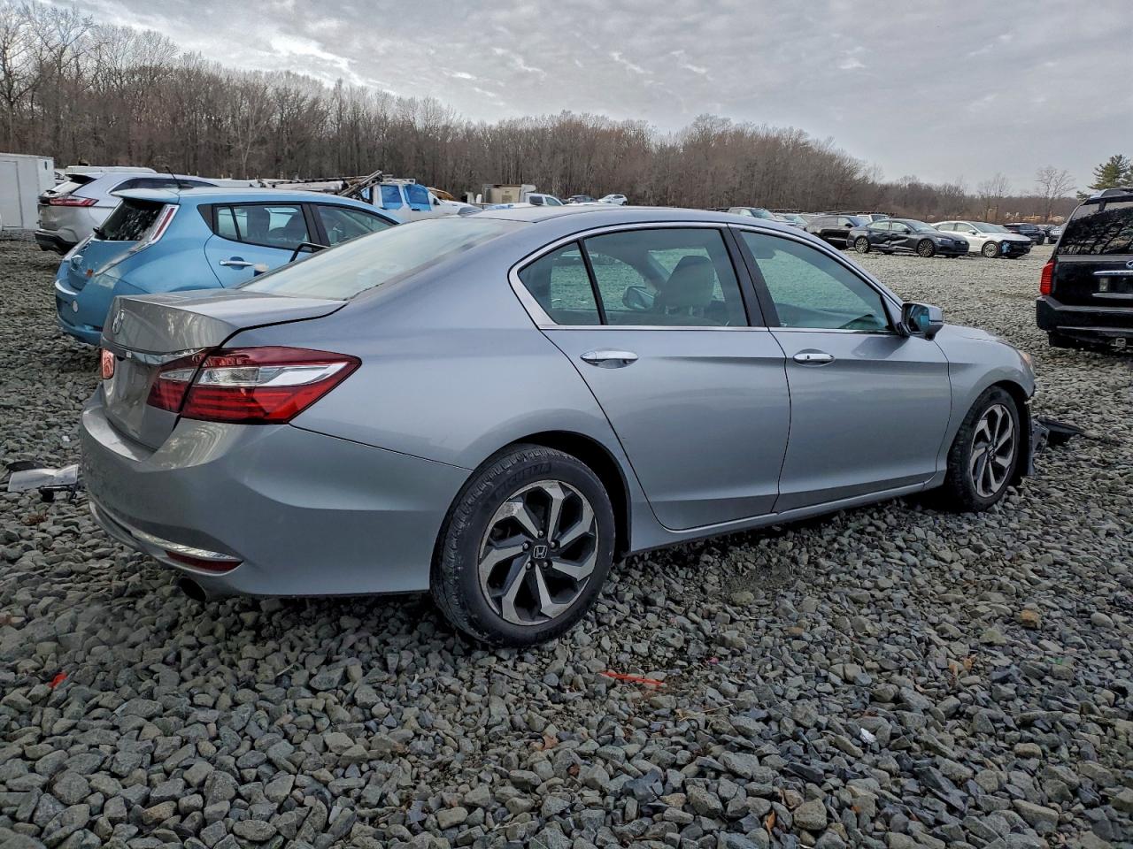 2016 HONDA ACCORD EX photo 5