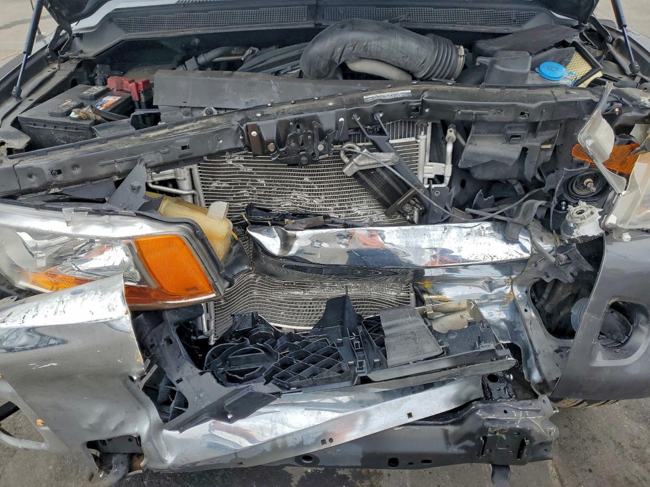 2011 NISSAN TITAN SV photo 11