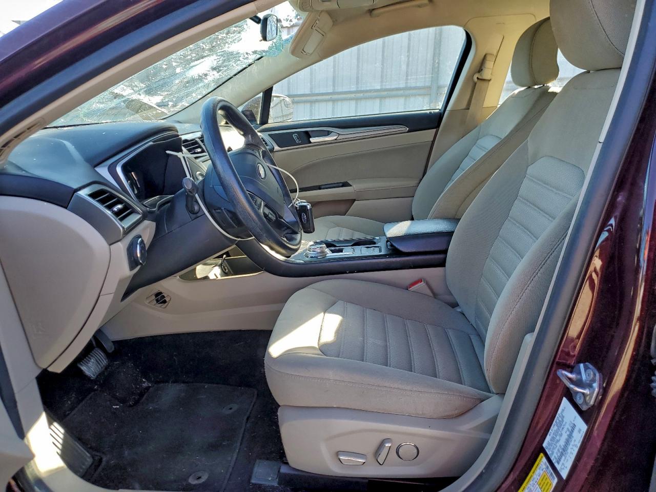 2017 FORD FUSION SE photo 7