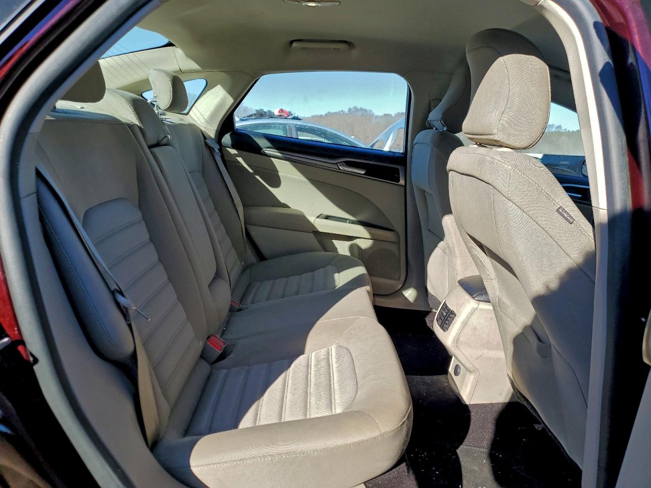 2017 FORD FUSION SE photo 10