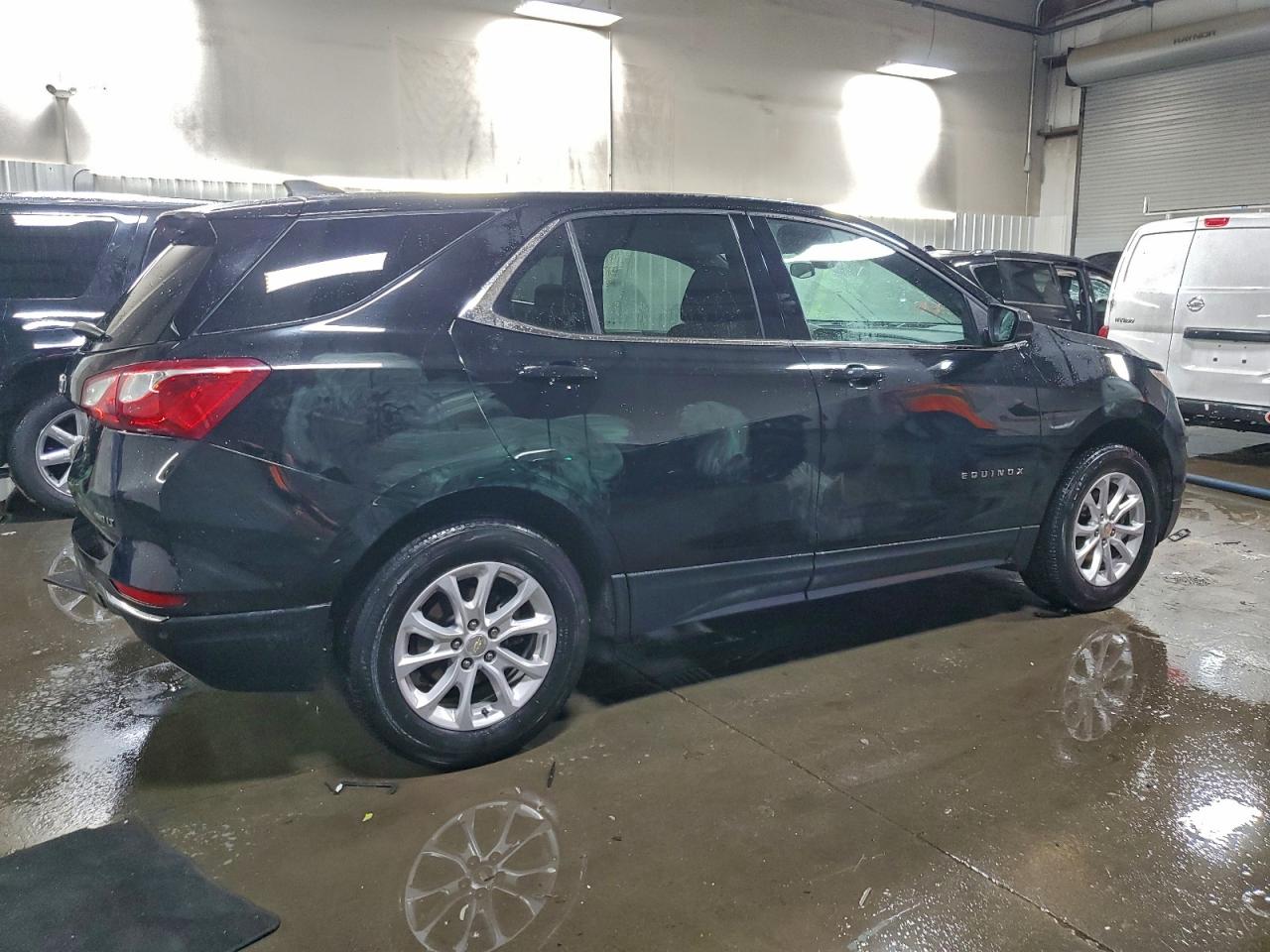 2020 CHEVROLET EQUINOX LT photo 5