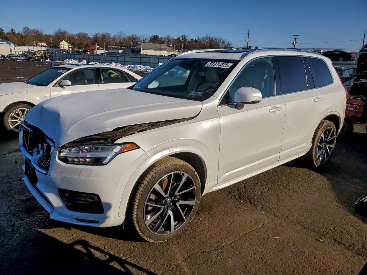 2021 VOLVO XC90