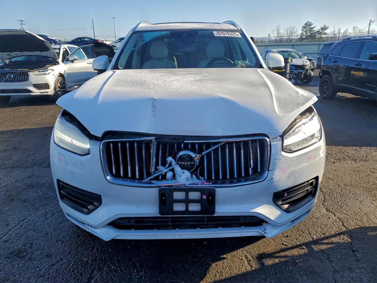 2021 VOLVO XC90 T6 MOMENTUM photo 5