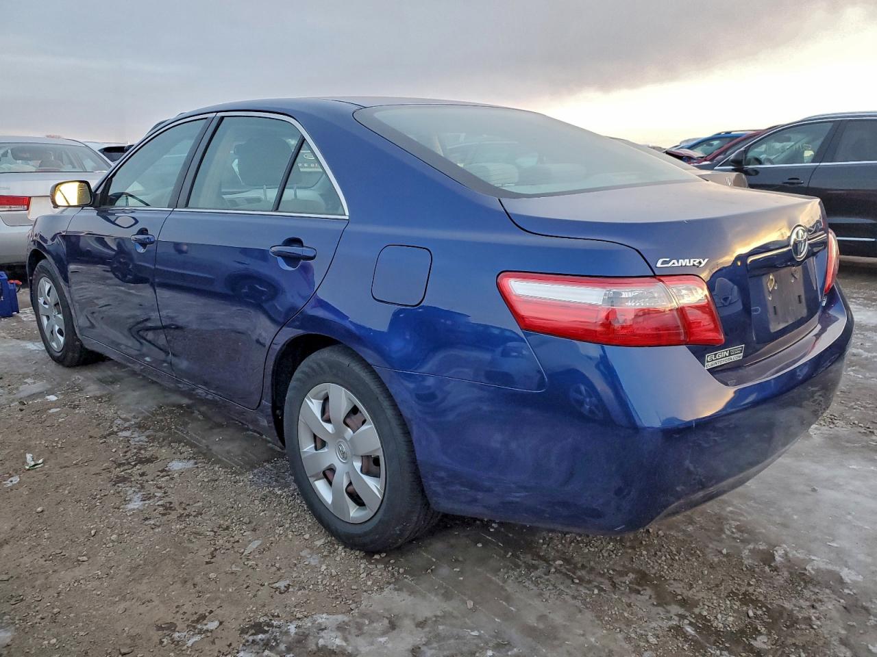 2009 TOYOTA CAMRY BASE photo 2