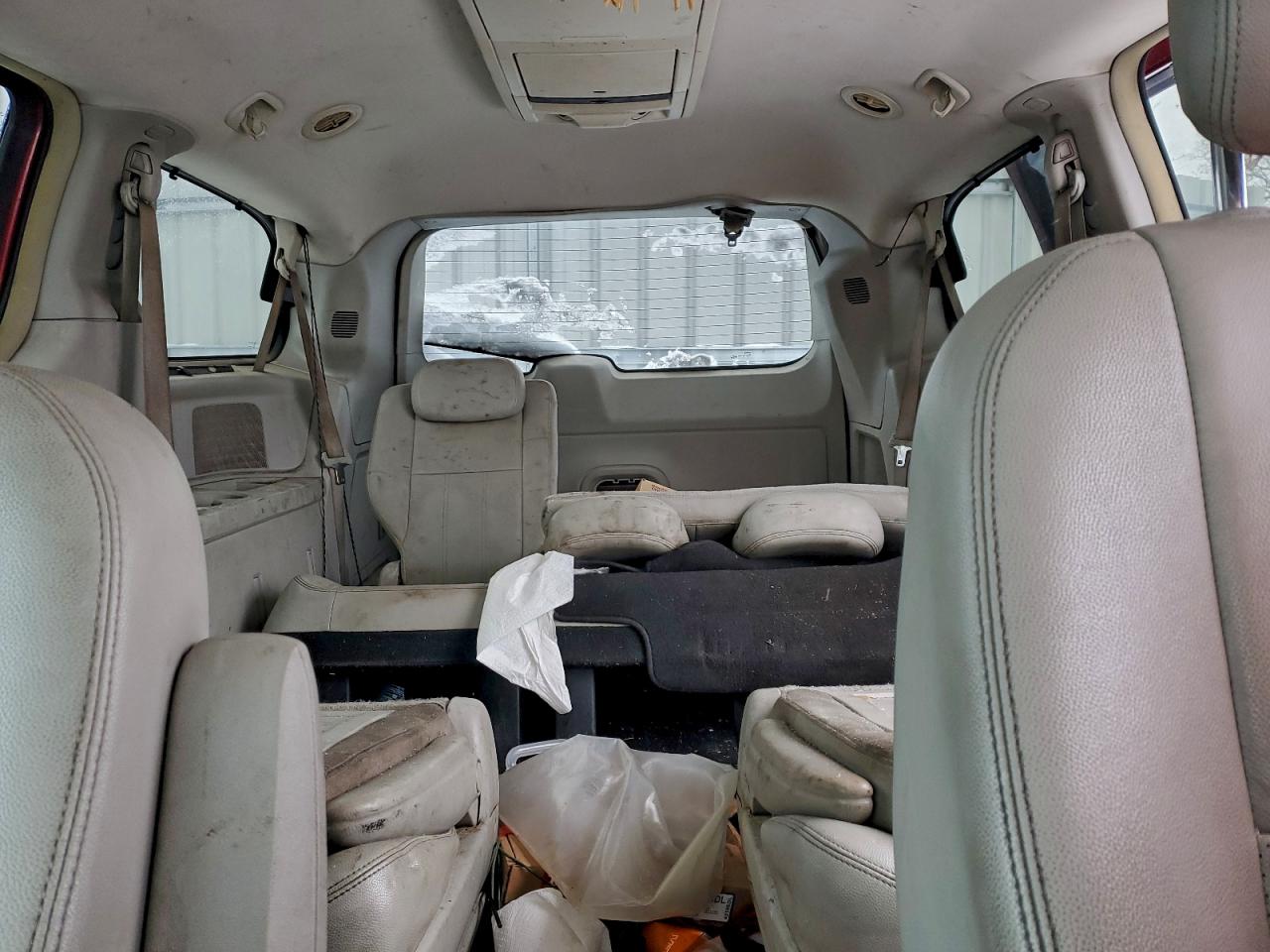 2010 CHRYSLER TOWN & COUNTRY TOURING PLUS photo 19