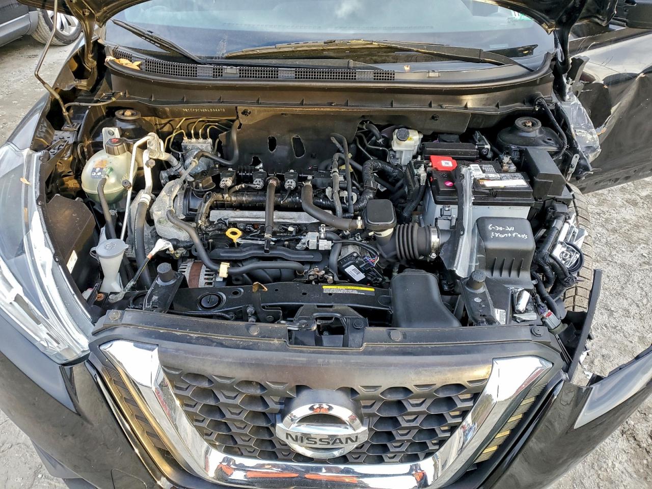 2019 NISSAN KICKS S photo 23