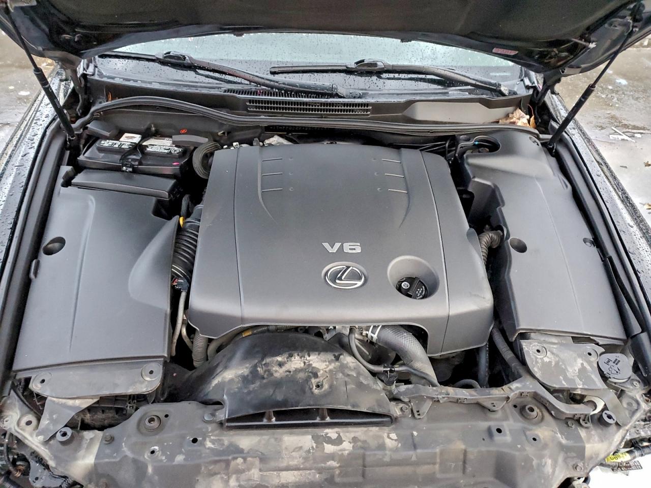 2010 LEXUS IS 250 photo 31