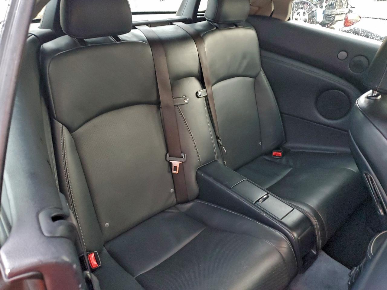 2010 LEXUS IS 250 photo 28