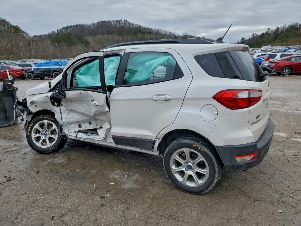2020 FORD ECOSPORT SE photo 3