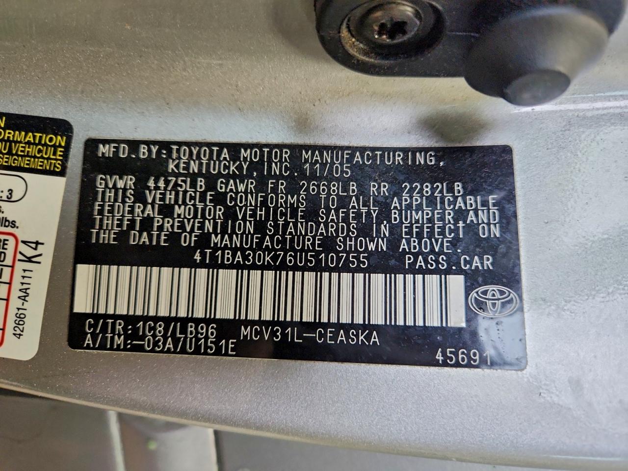 2006 TOYOTA CAMRY SE photo 12