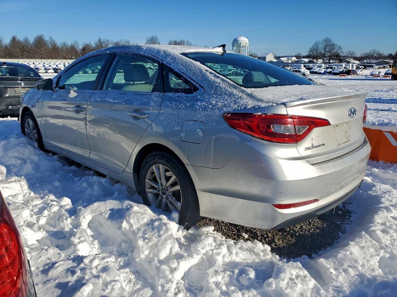 2016 HYUNDAI SONATA SE photo 2