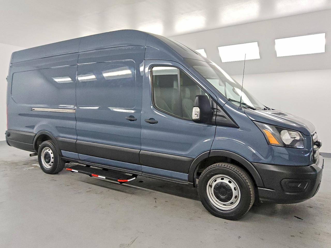 2020 FORD TRANSIT T-250 photo 4