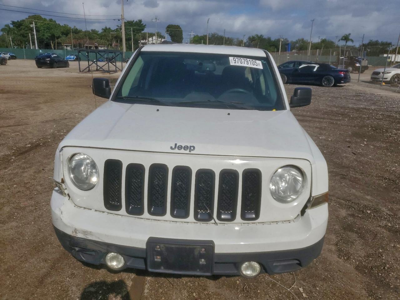 2017 JEEP PATRIOT SPORT photo 5