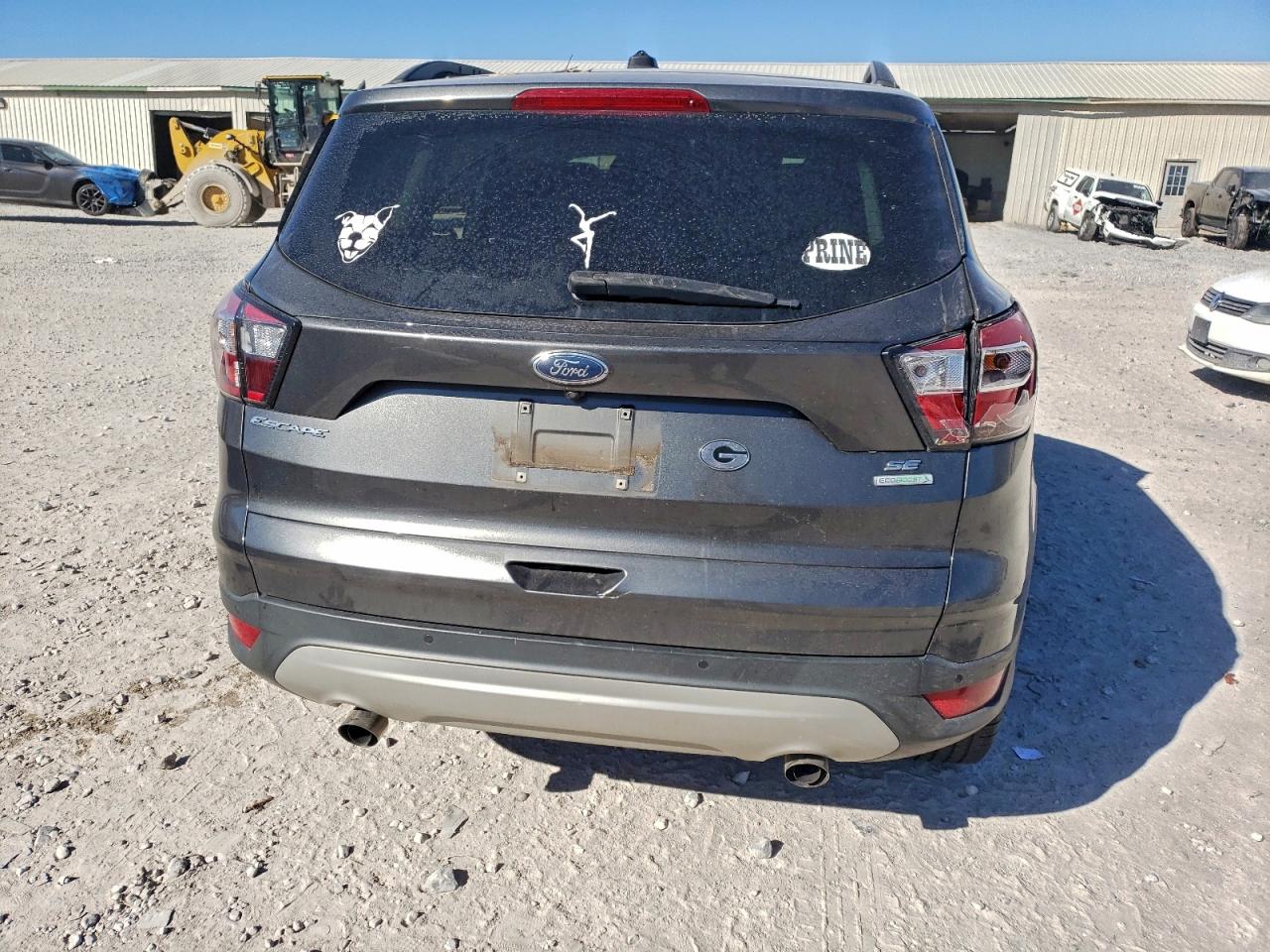 2017 FORD ESCAPE SE photo 11