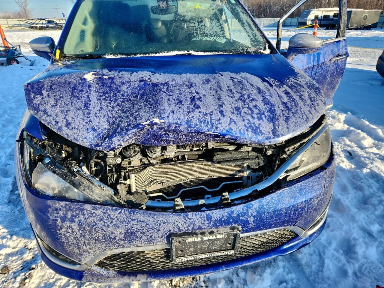2019 CHRYSLER PACIFICA LIMITED photo 23