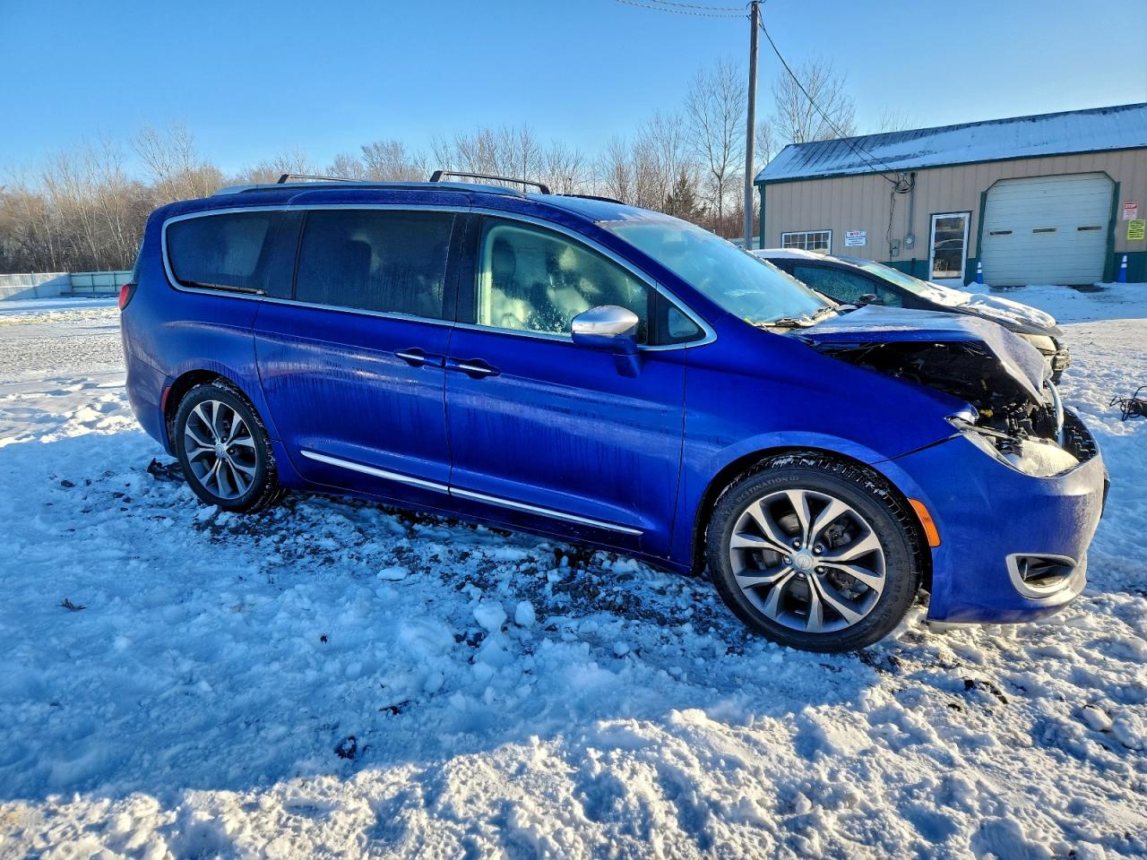 2019 CHRYSLER PACIFICA LIMITED photo 7