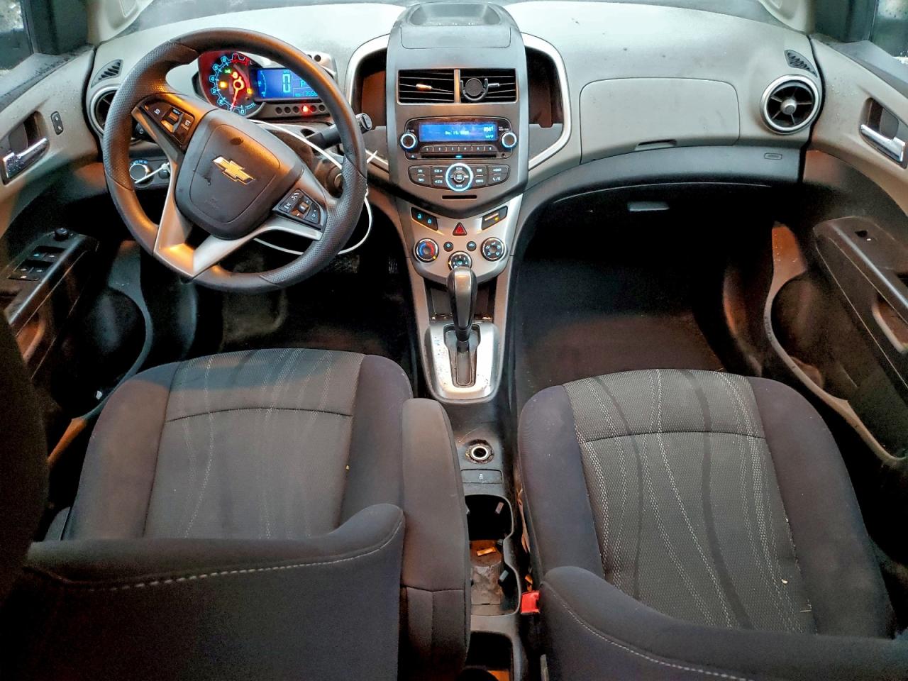 2014 CHEVROLET SONIC LT photo 22