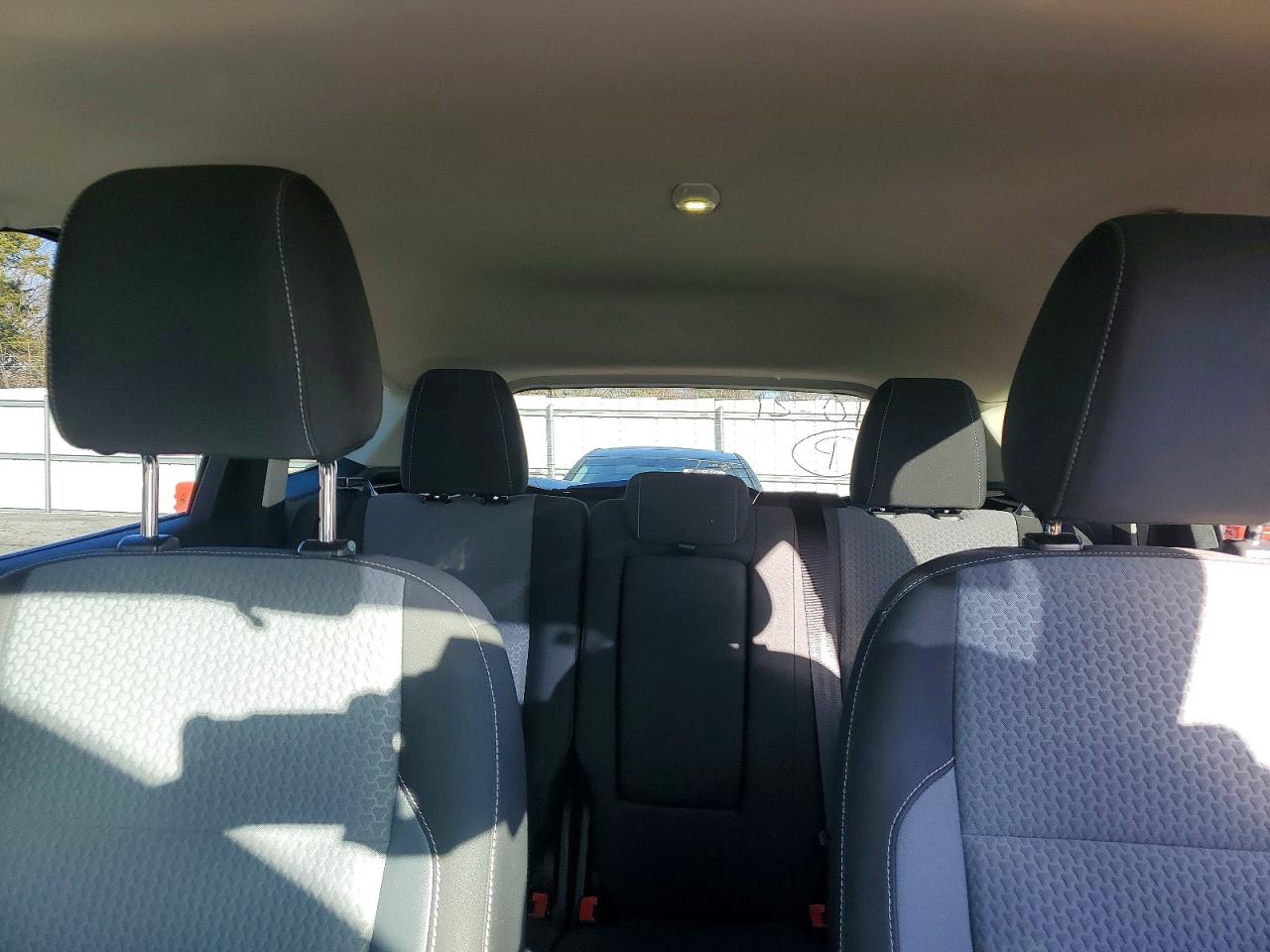 2017 FORD ESCAPE SE photo 28