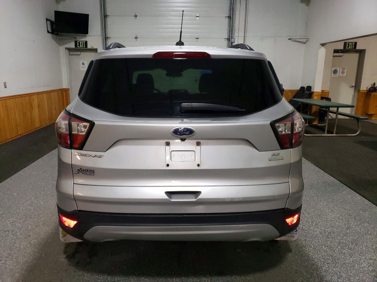 2018 FORD ESCAPE SE photo 6