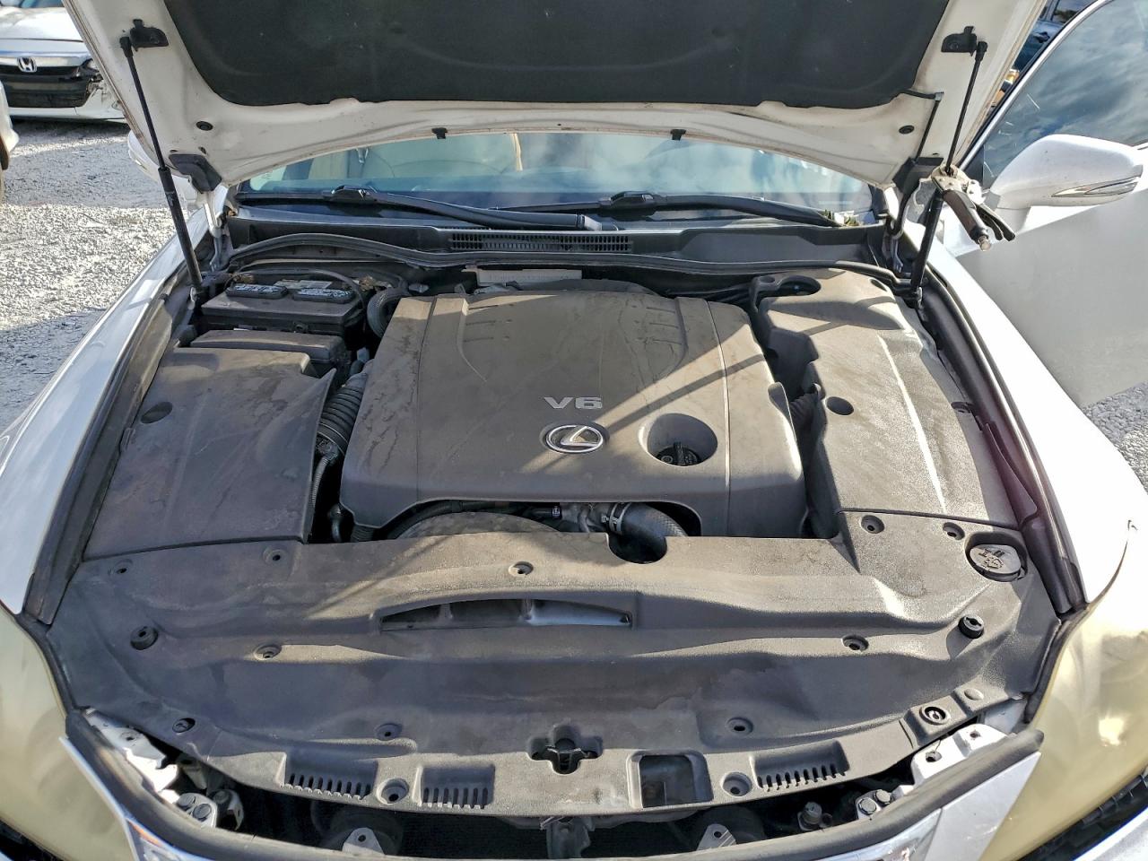 2010 LEXUS IS 250 photo 11