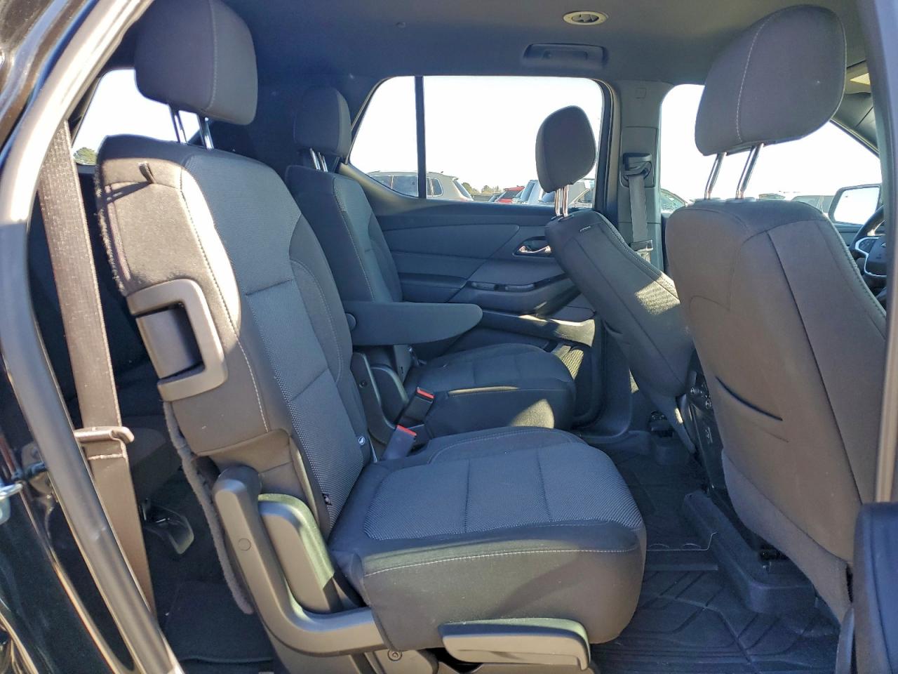 2023 CHEVROLET TRAVERSE LT photo 11