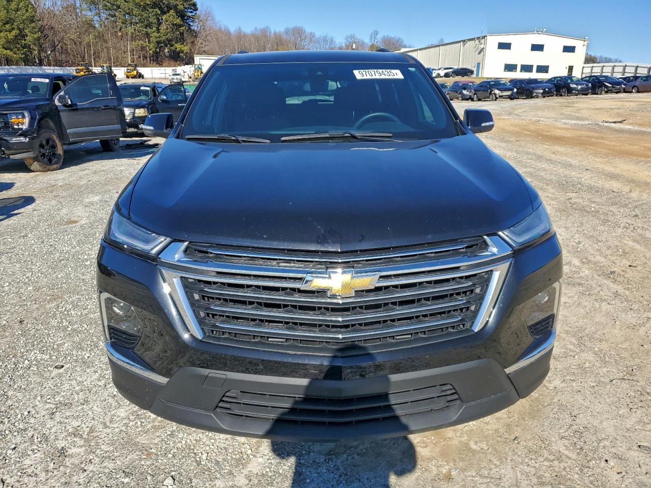2023 CHEVROLET TRAVERSE LT photo 5