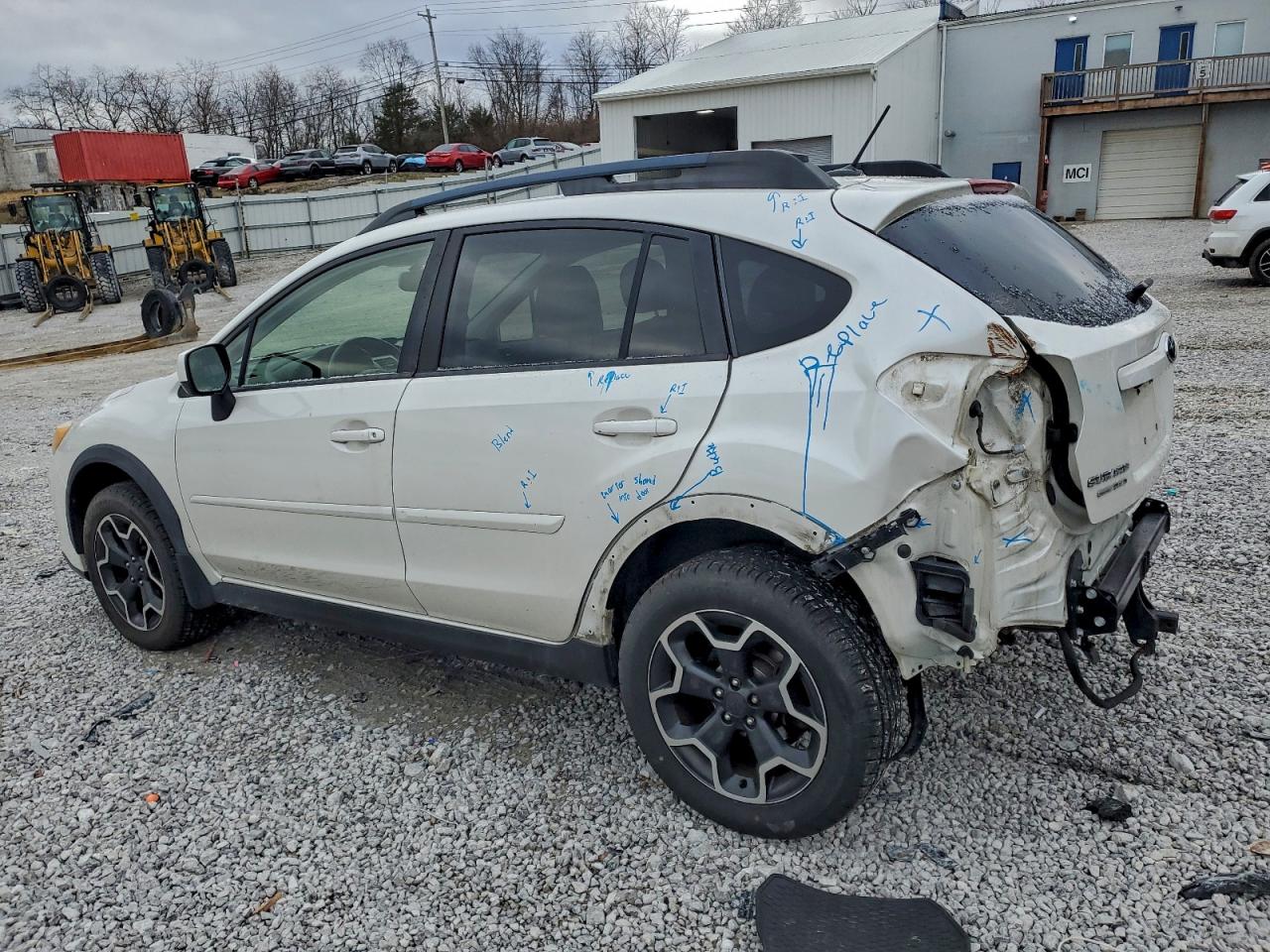 2013 SUBARU XV CROSSTREK 2.0 LIMITED photo 2