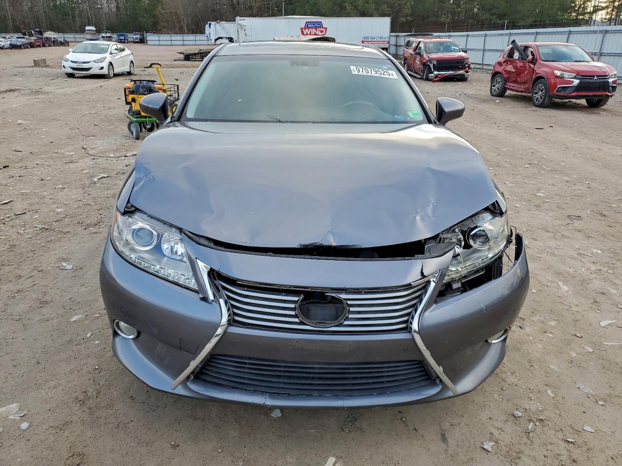 2013 LEXUS ES 350 photo 5