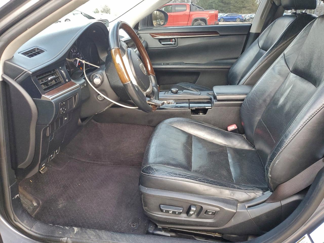 2013 LEXUS ES 350 photo 7