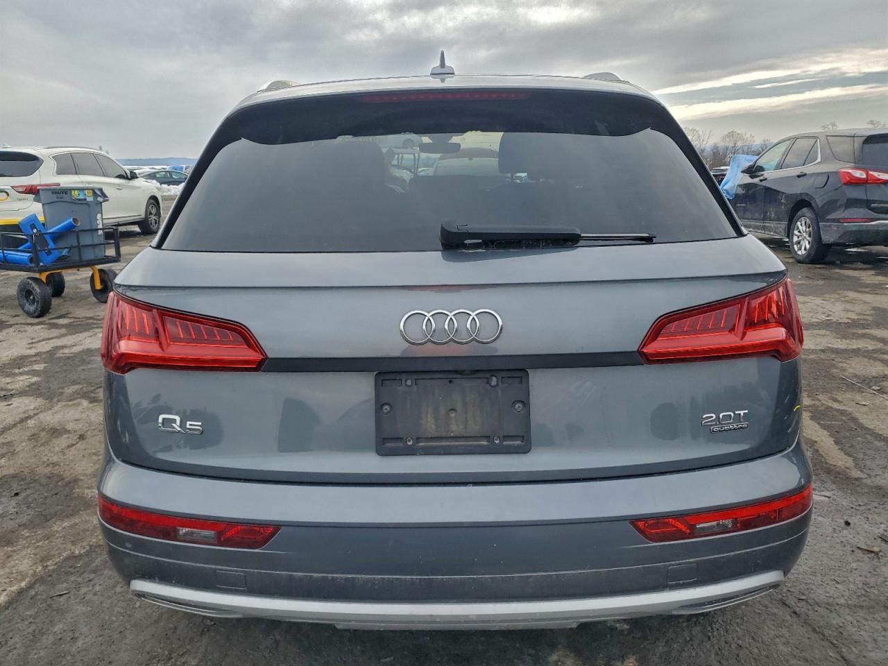 2018 AUDI Q5 PREMIUM photo 11