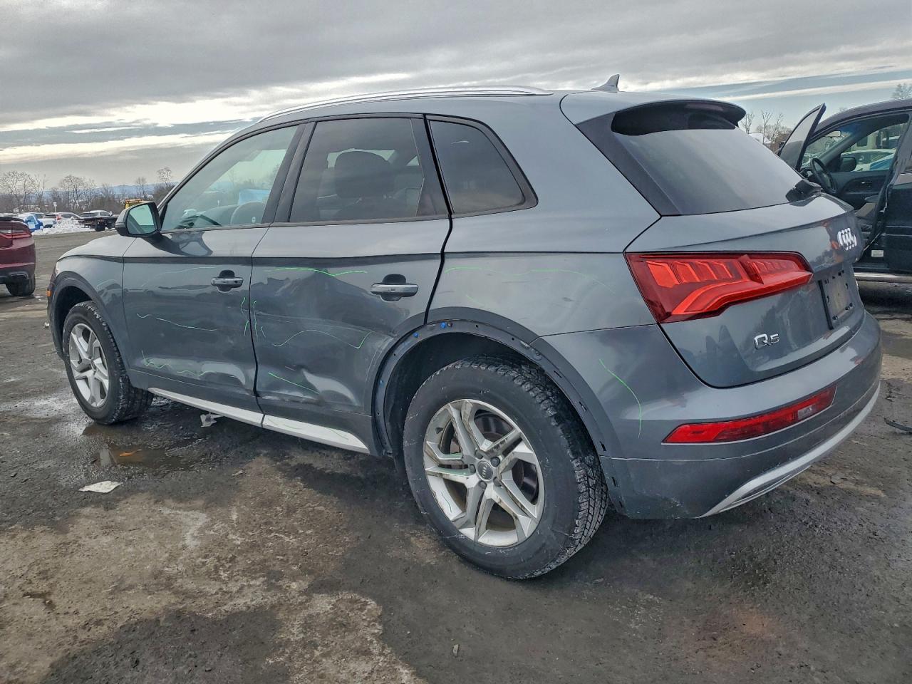 2018 AUDI Q5 PREMIUM photo 3