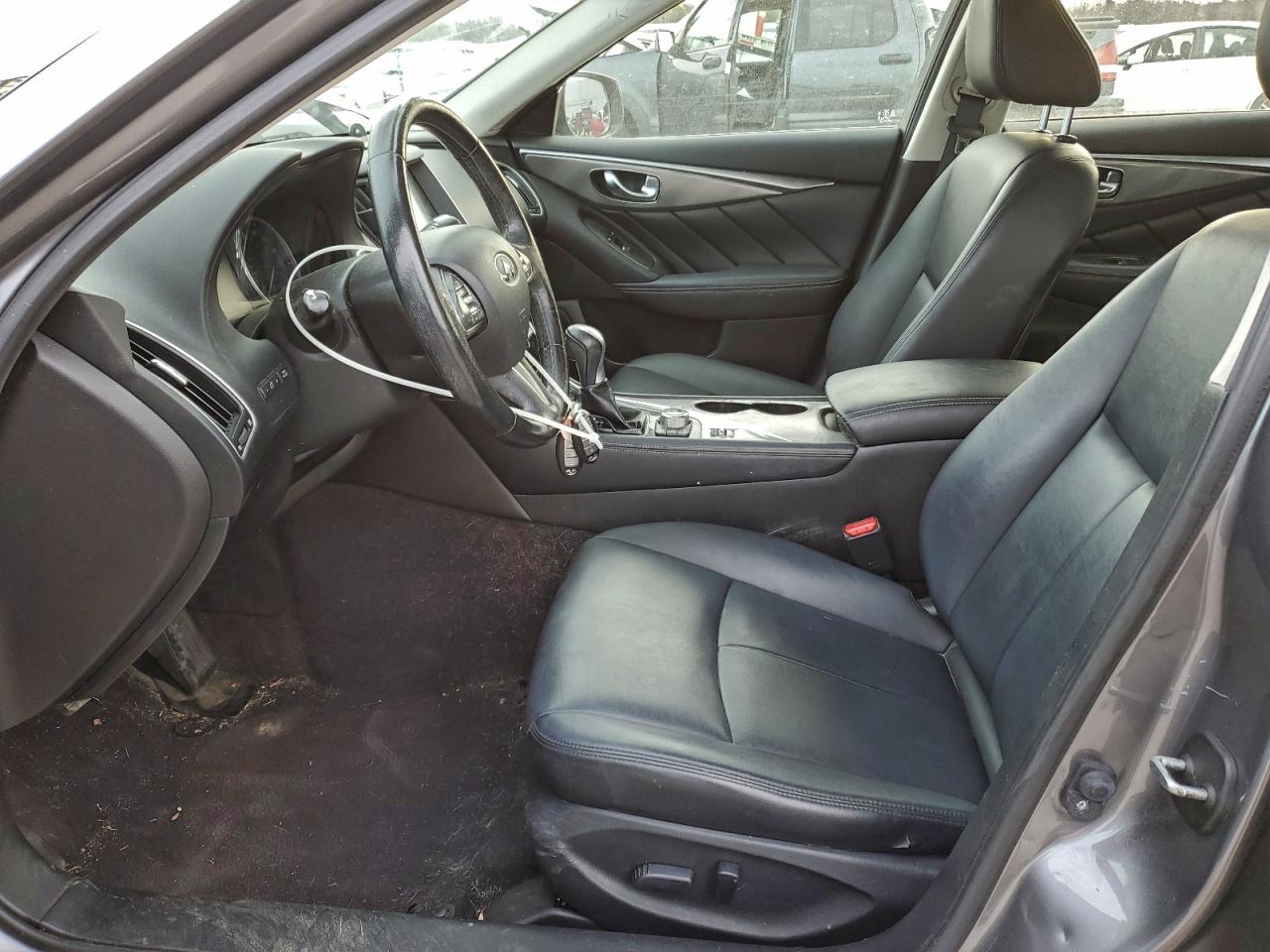 2015 INFINITI Q50 BASE photo 13