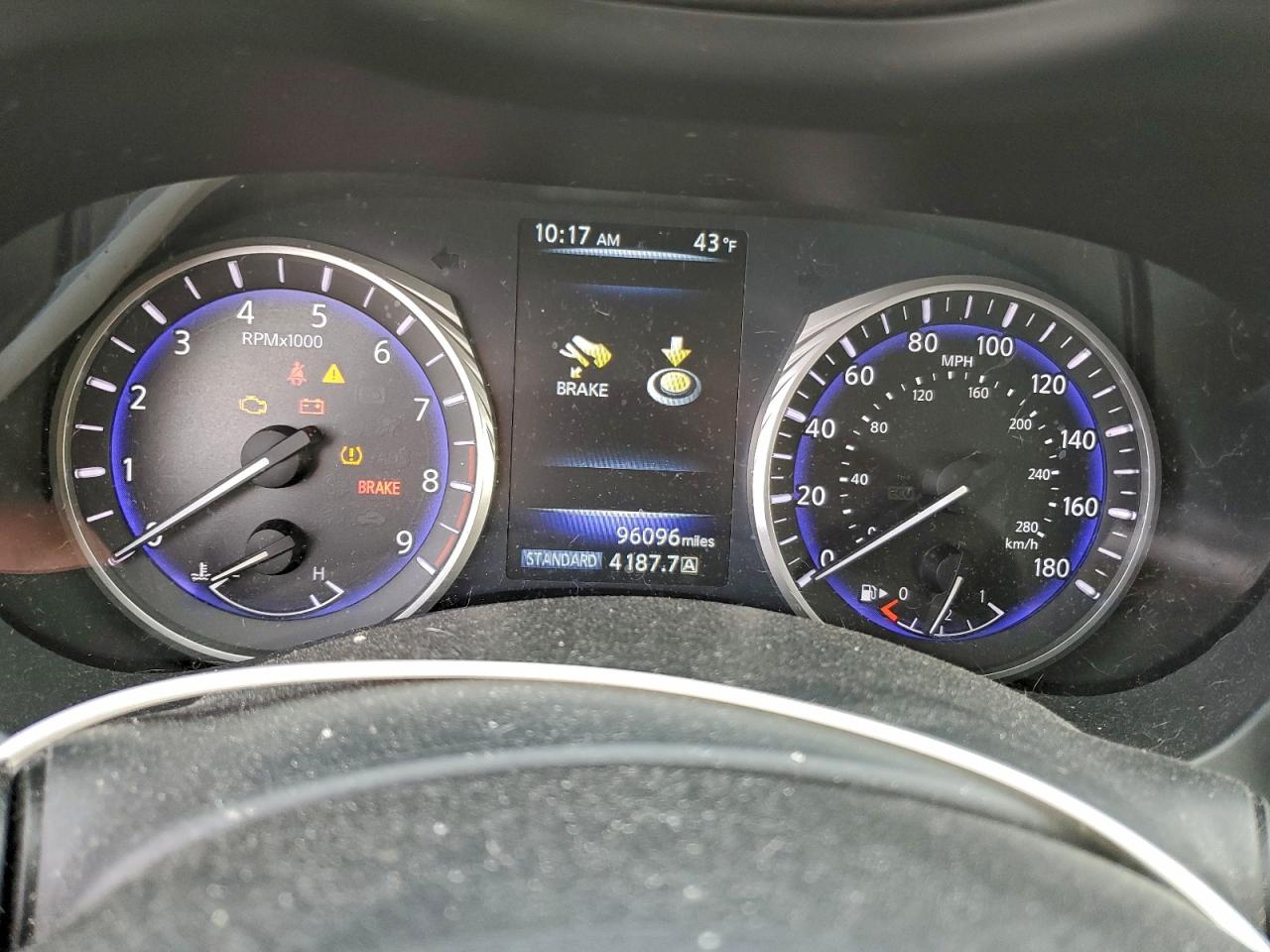2015 INFINITI Q50 BASE photo 17
