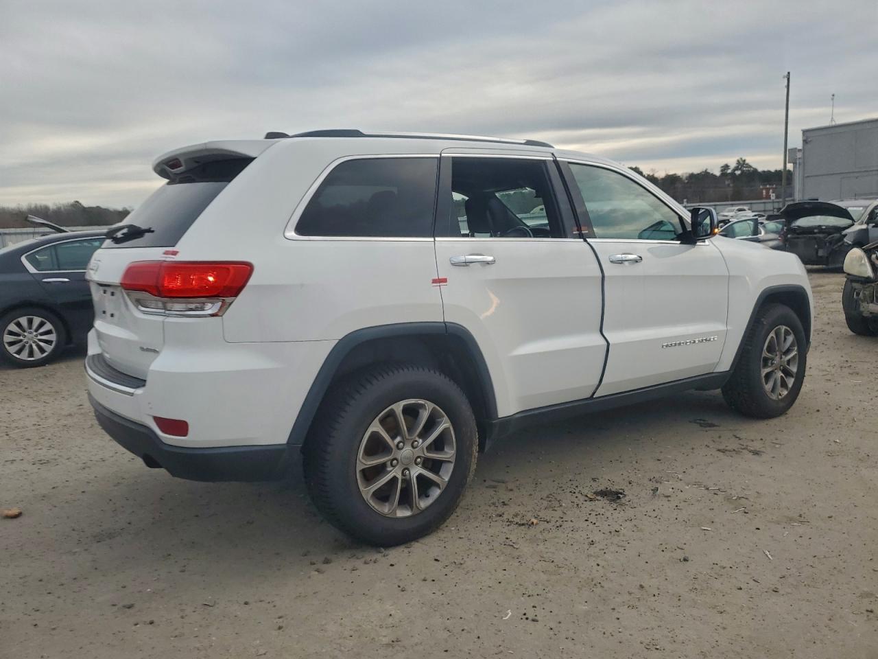 2015 JEEP GRAND CHEROKEE LIMITED photo 5
