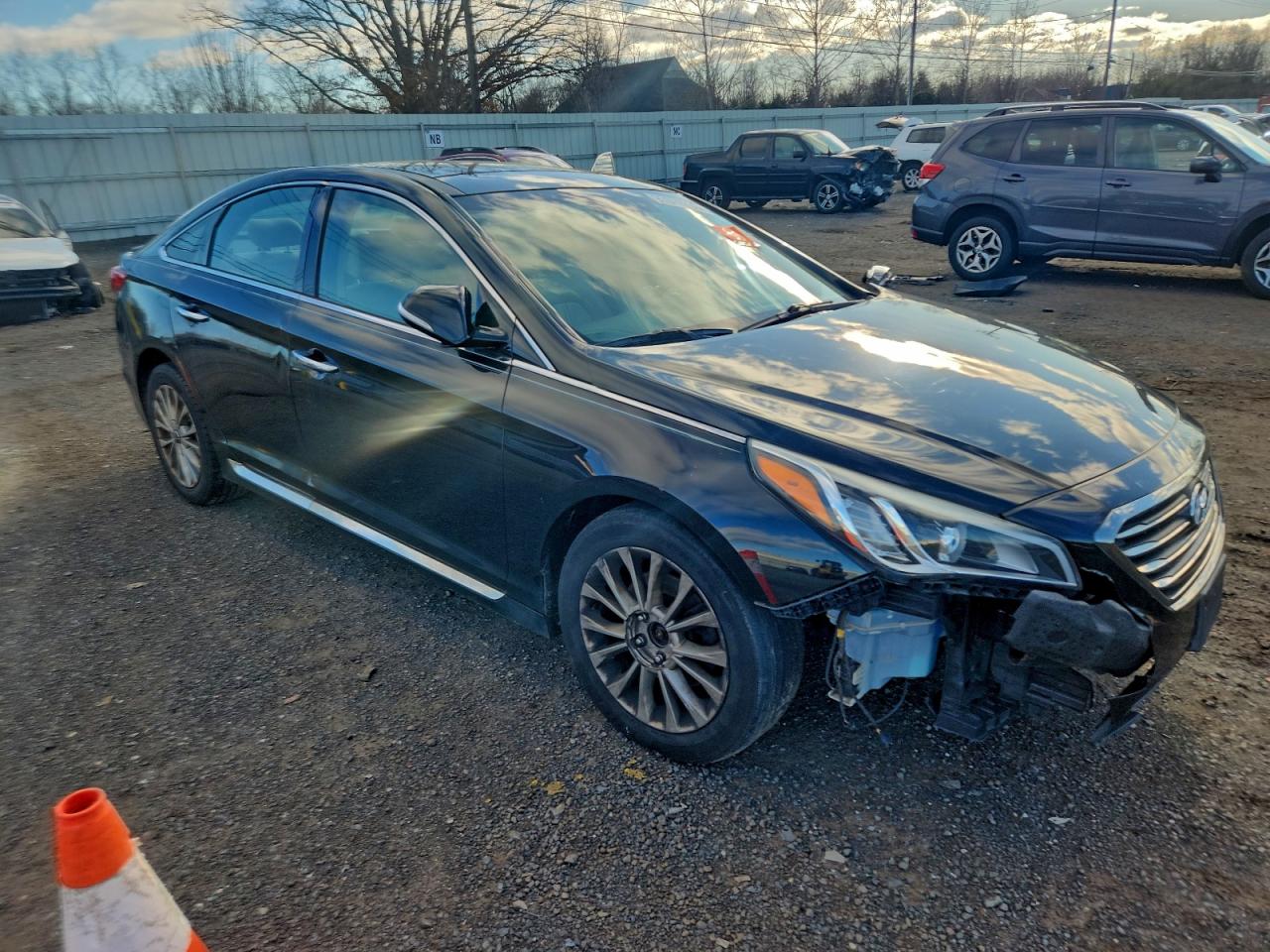 2015 HYUNDAI SONATA SPORT photo 7