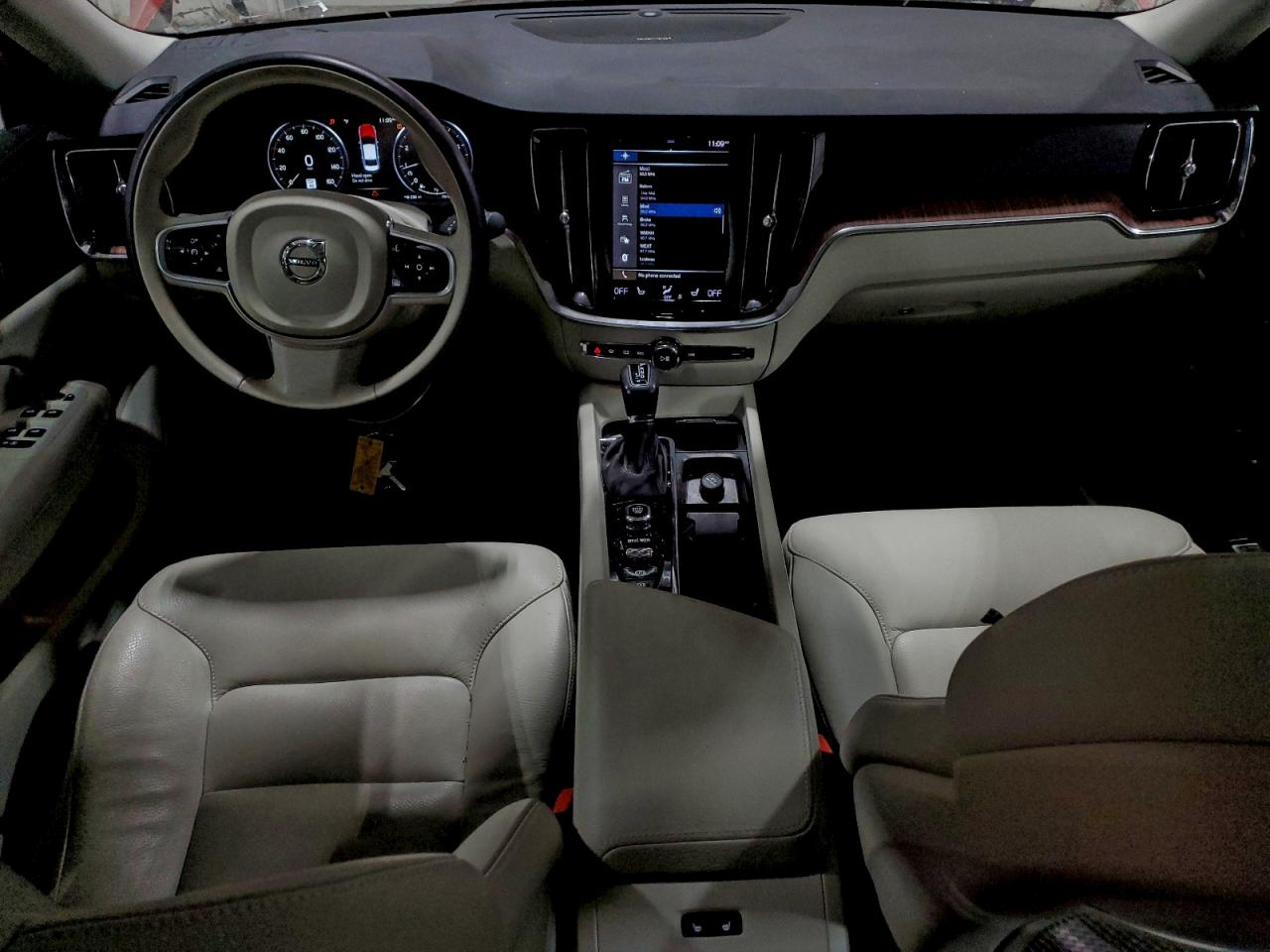 2019 VOLVO S60 T6 MOMENTUM photo 15
