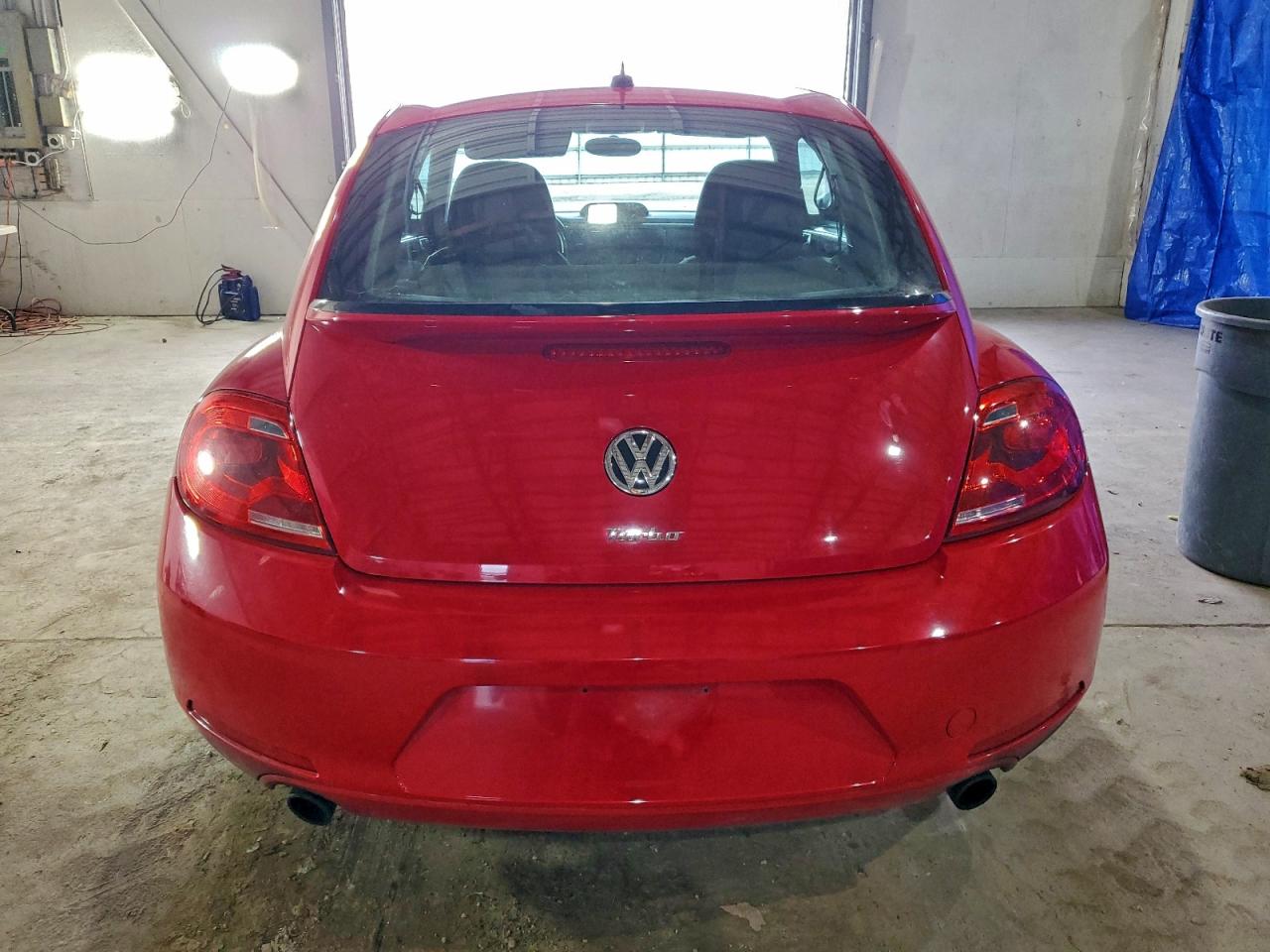 2013 VOLKSWAGEN BEETLE TURBO photo 6