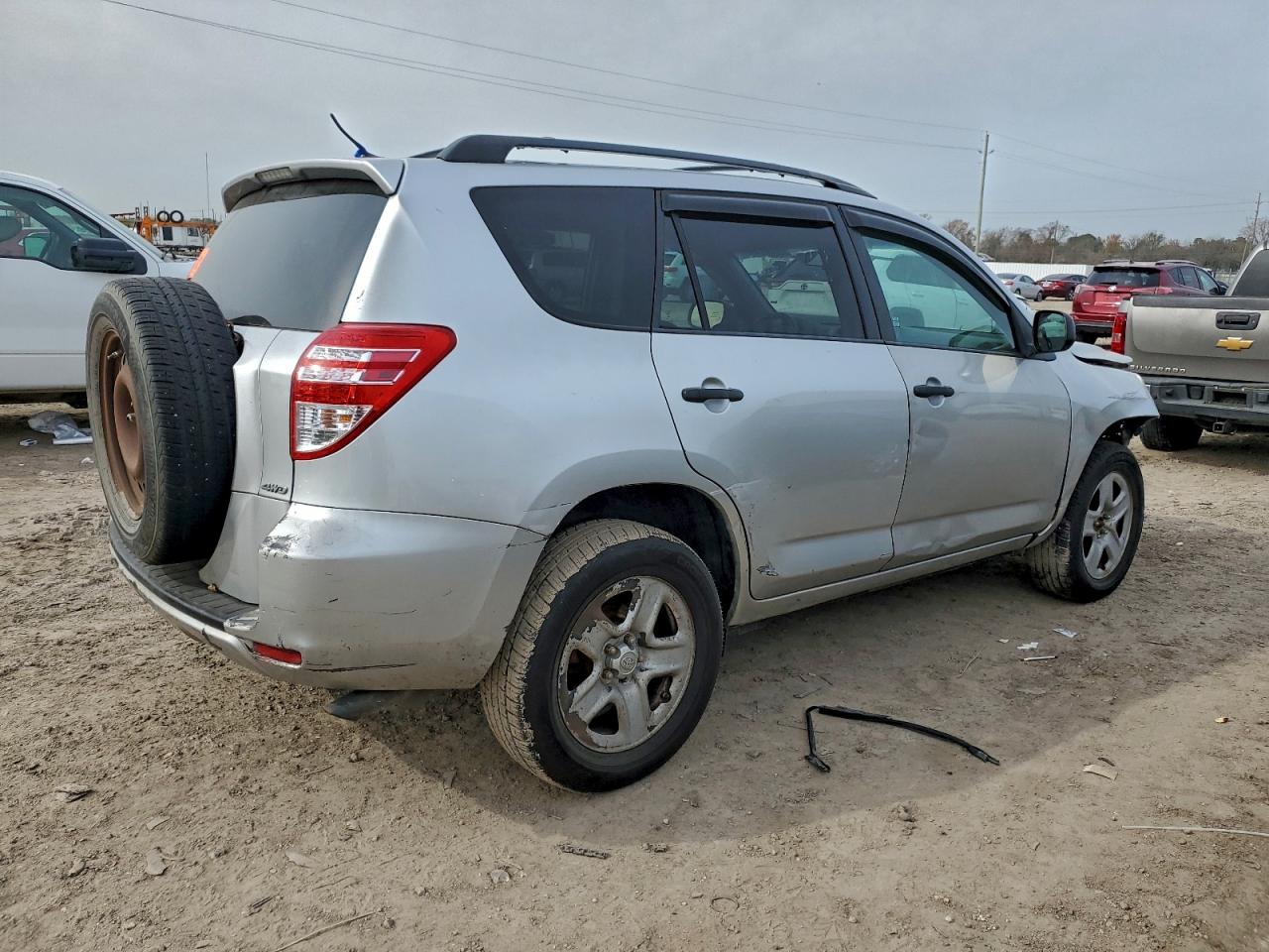 2012 TOYOTA RAV4 photo 5