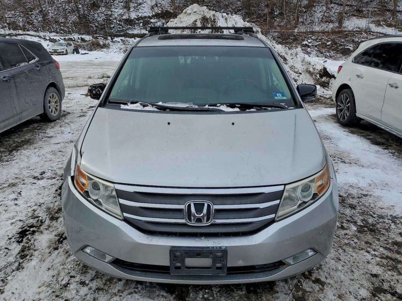 2012 HONDA ODYSSEY TOURING photo 13