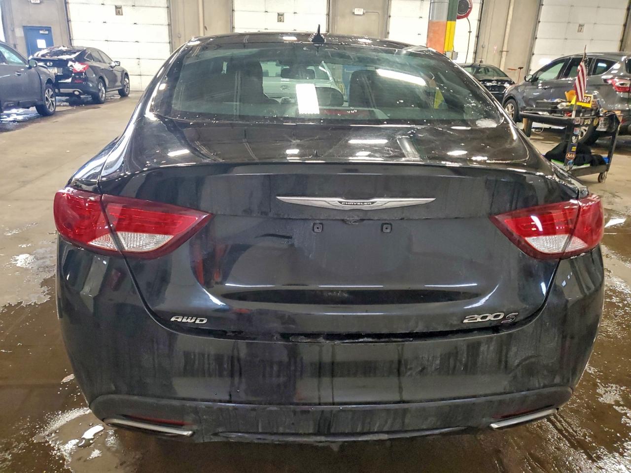 2015 CHRYSLER 200 S photo 6