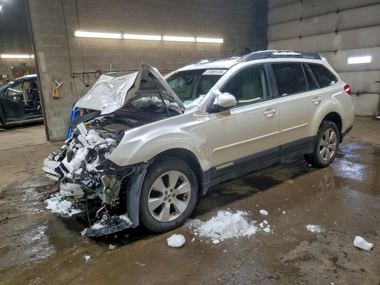 2012 SUBARU OUTBACK