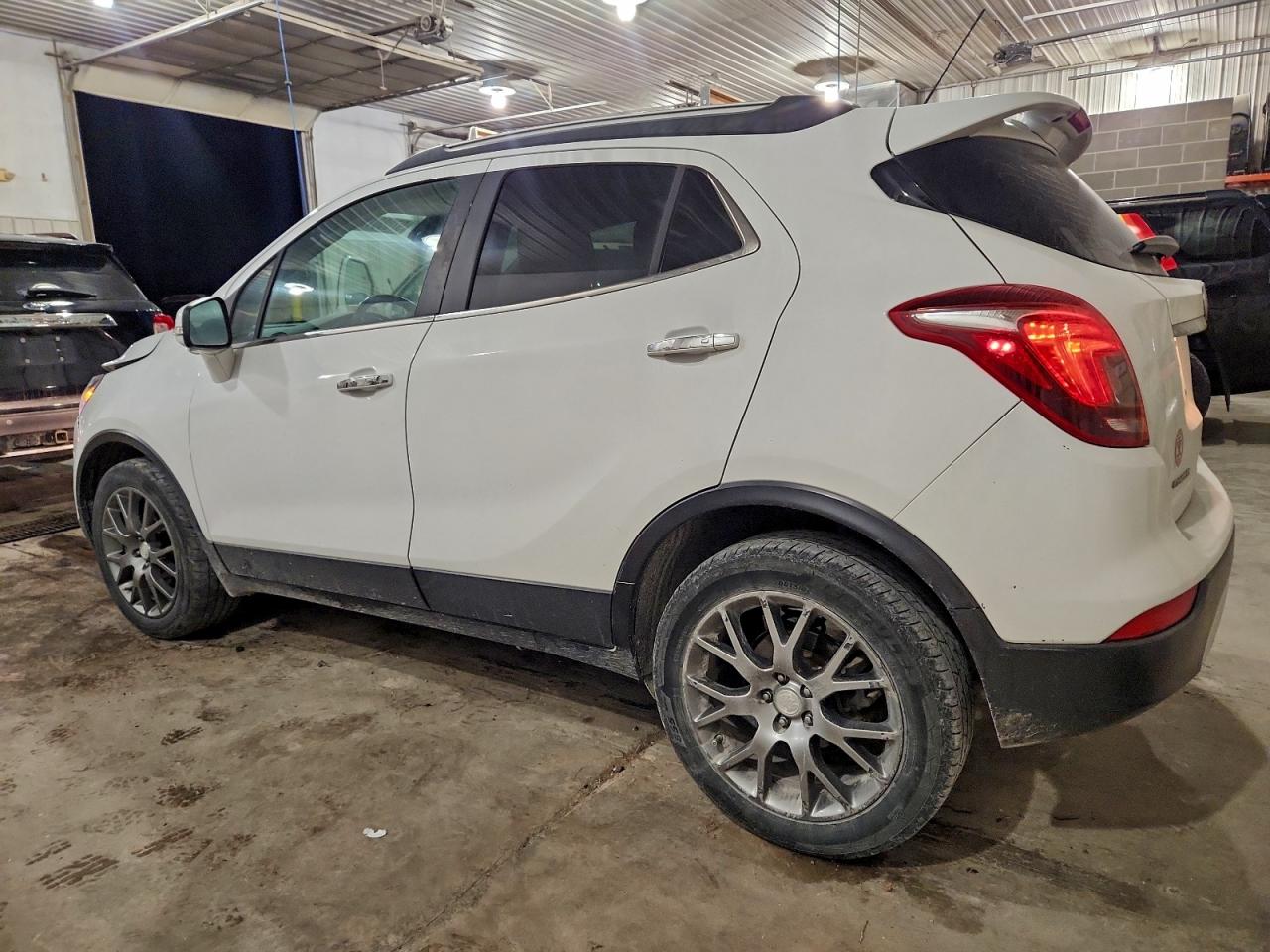 2017 BUICK ENCORE SPORT TOURING photo 2
