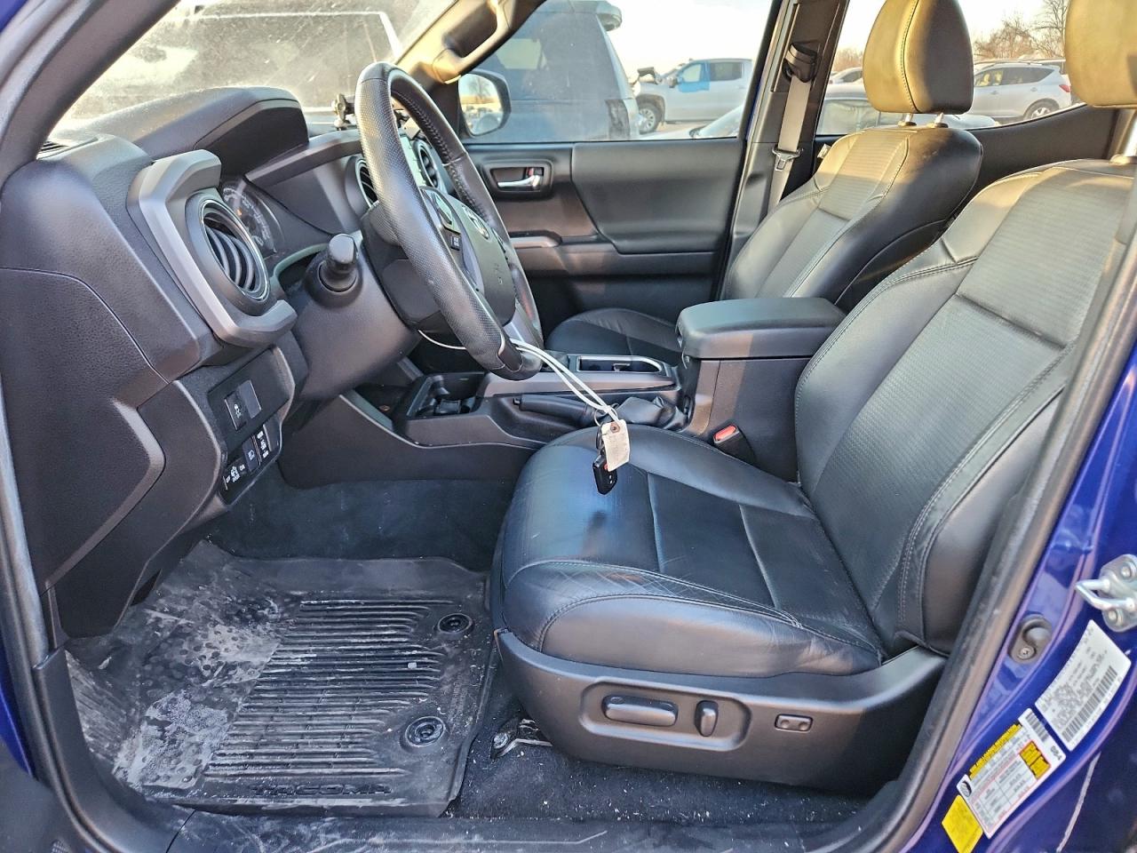 2022 TOYOTA TACOMA DOUBLE CAB photo 7