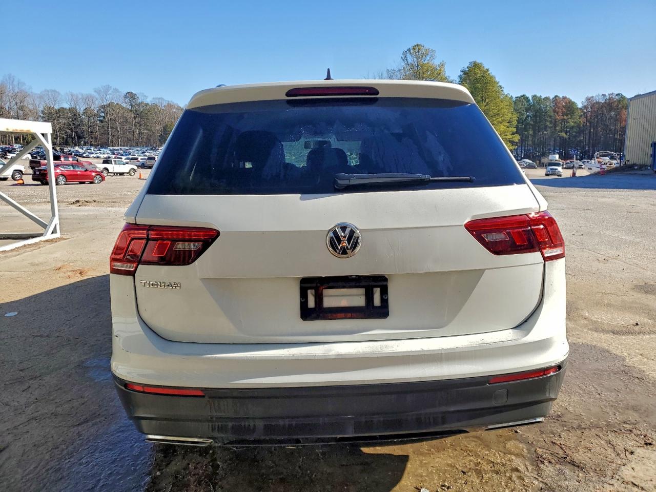 2021 VOLKSWAGEN TIGUAN S photo 16