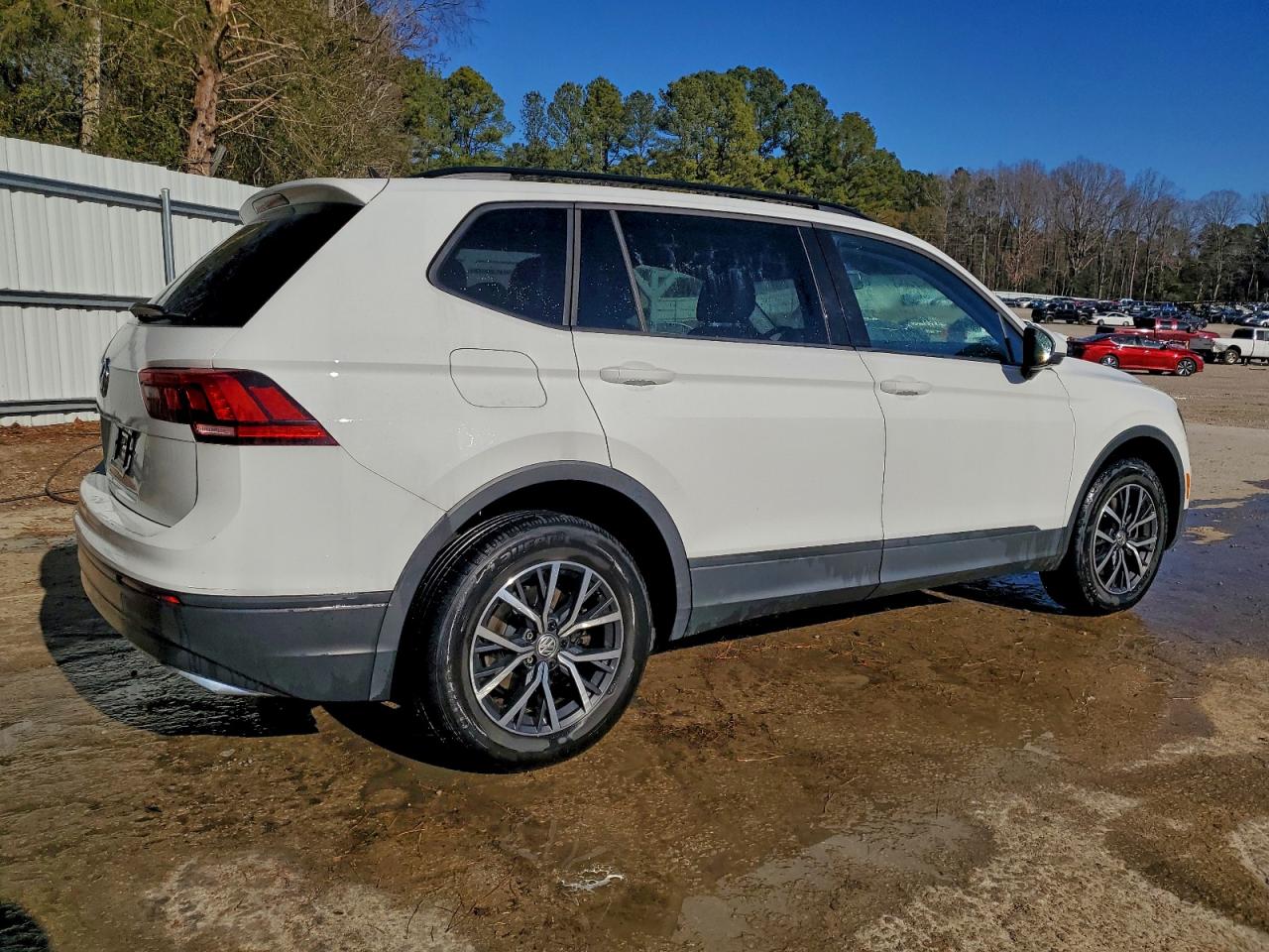 2021 VOLKSWAGEN TIGUAN S photo 7