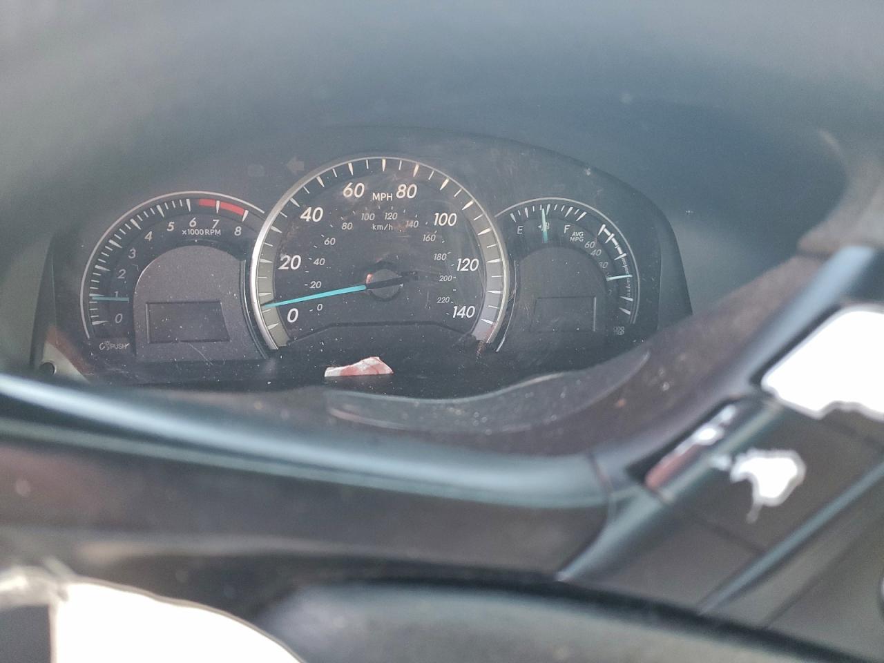 2015 TOYOTA CAMRY LE photo 9