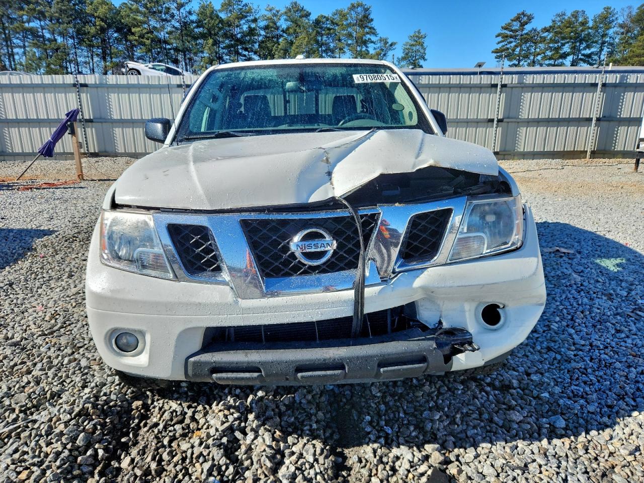2017 NISSAN FRONTIER S photo 5